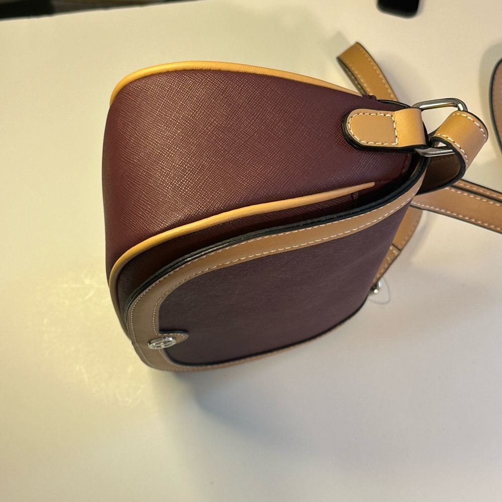 Gianni Bini Saddle Crossbody Bag NWT – Brown & Tan Faux Leather - Picture 9 of 14